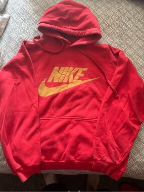 vintage nike 90s very good condition Men's Red Crewneck Hoodie with Gold Logo